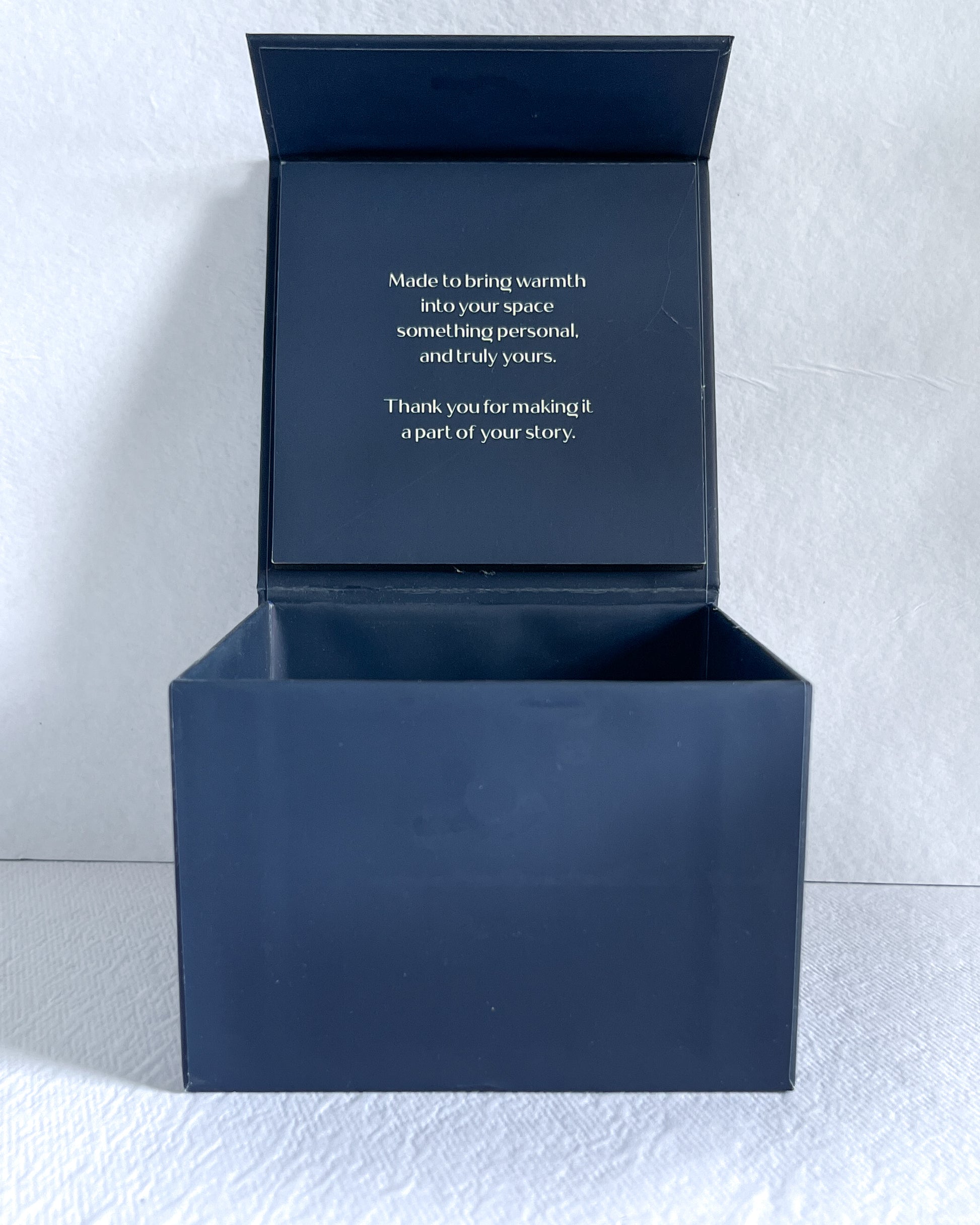 rigid magnetic box open 